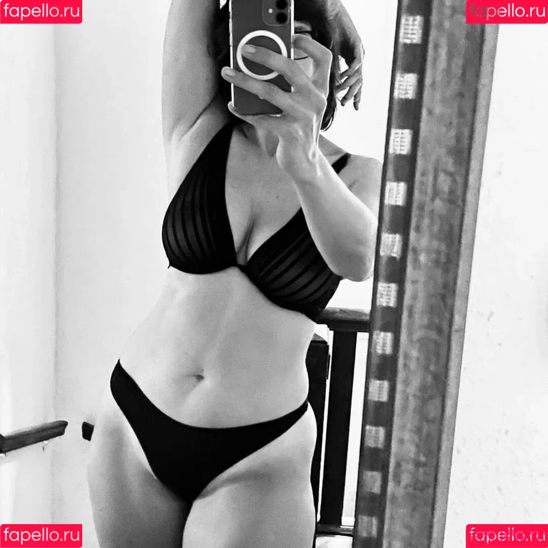 https: / mstrss.ts / mstrssts_VIP Onlyfans Photo Gallery 