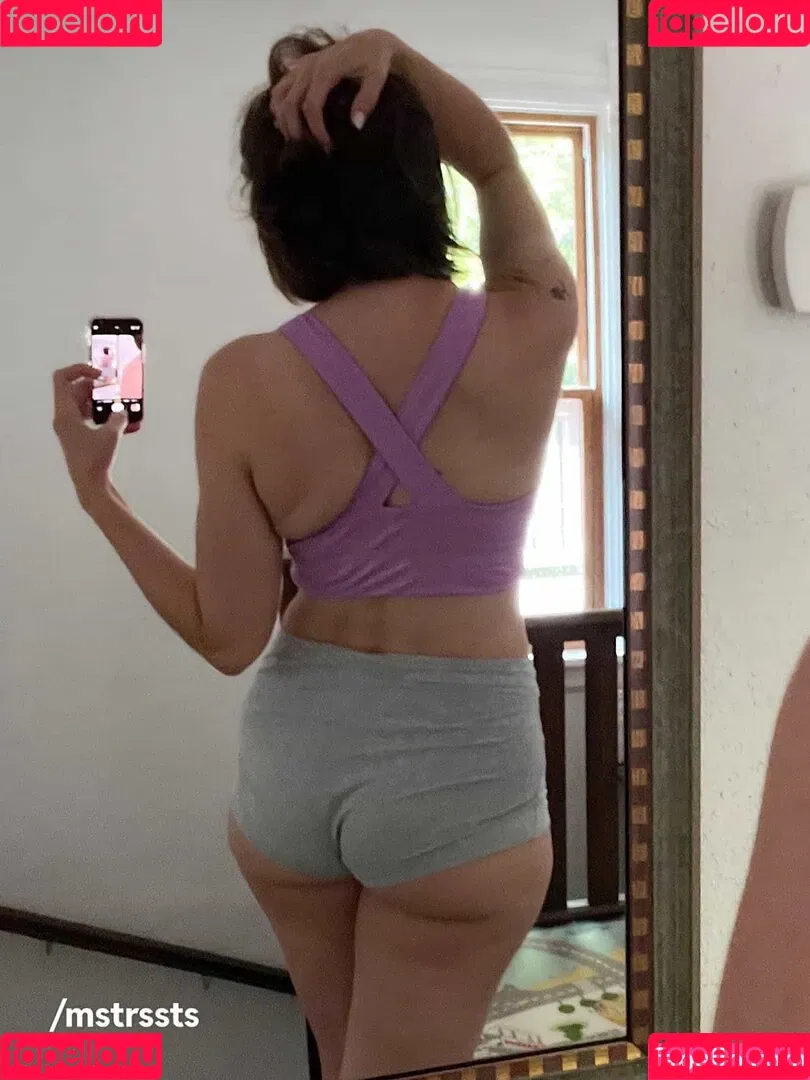 https: / mstrss.ts / mstrssts_VIP Onlyfans Photo Gallery 