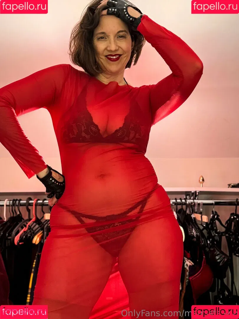 https: / mstrss.ts / mstrssts_VIP Onlyfans Photo Gallery 