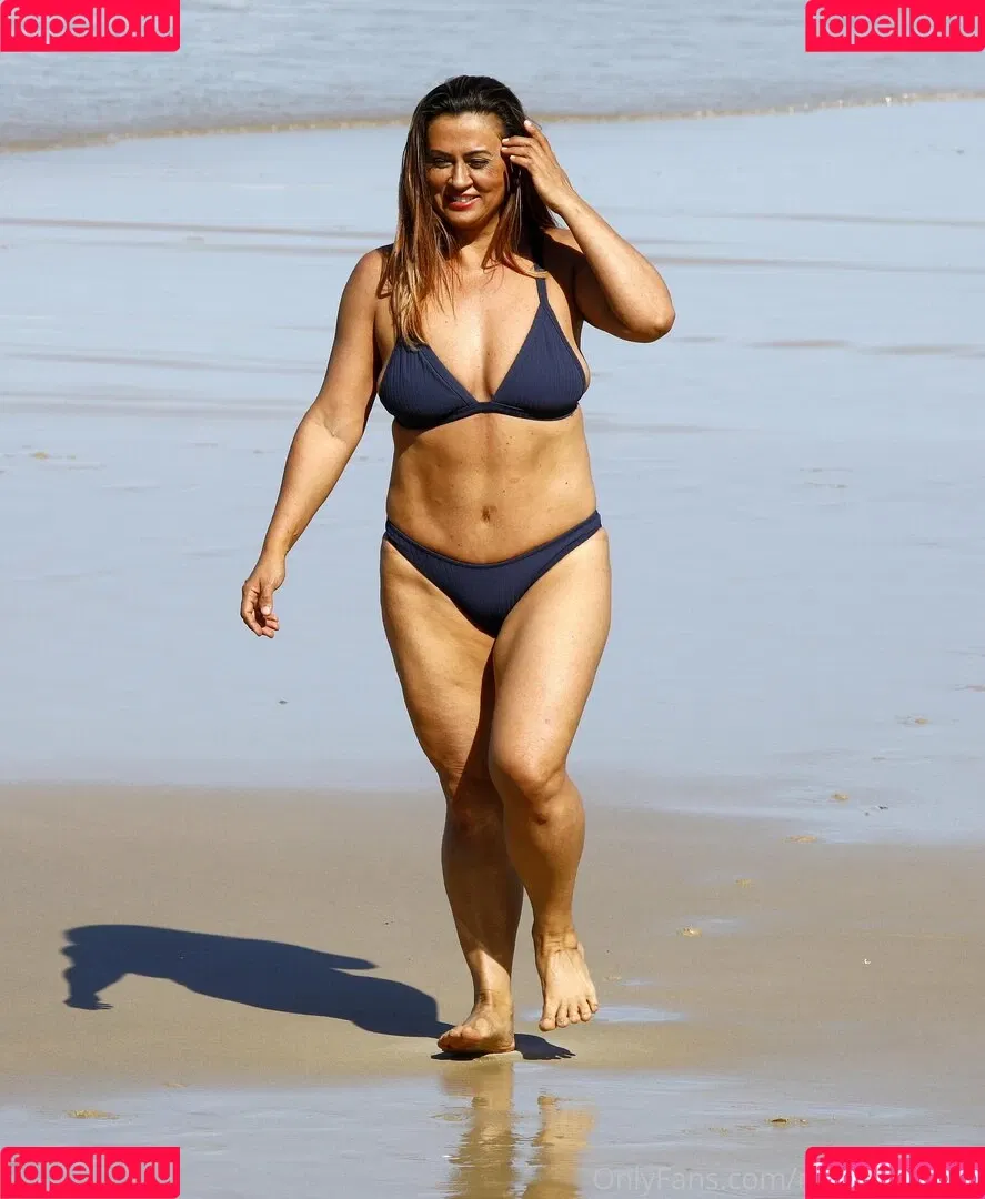 Mishel Karen / mishel_meshes Onlyfans Photo Gallery 