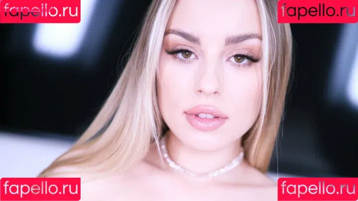 Anna Claire Clouds / annaclairecloud / annaclaireclouds / annaclairecloudstv__ Onlyfans Photo Gallery 