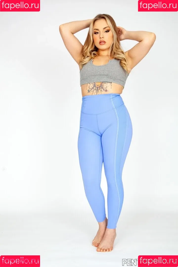 Anna Claire Clouds / annaclairecloud / annaclaireclouds / annaclairecloudstv__ Onlyfans Photo Gallery 