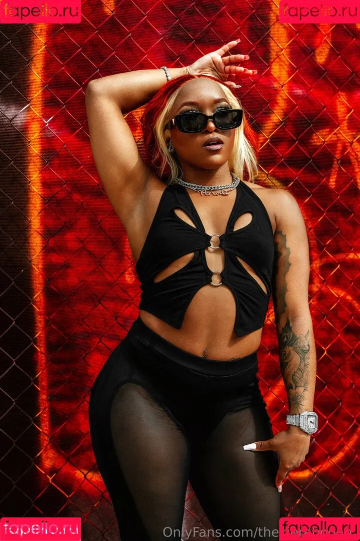 hoganknowsbest18 / thekierahogan_ Onlyfans Photo Gallery 