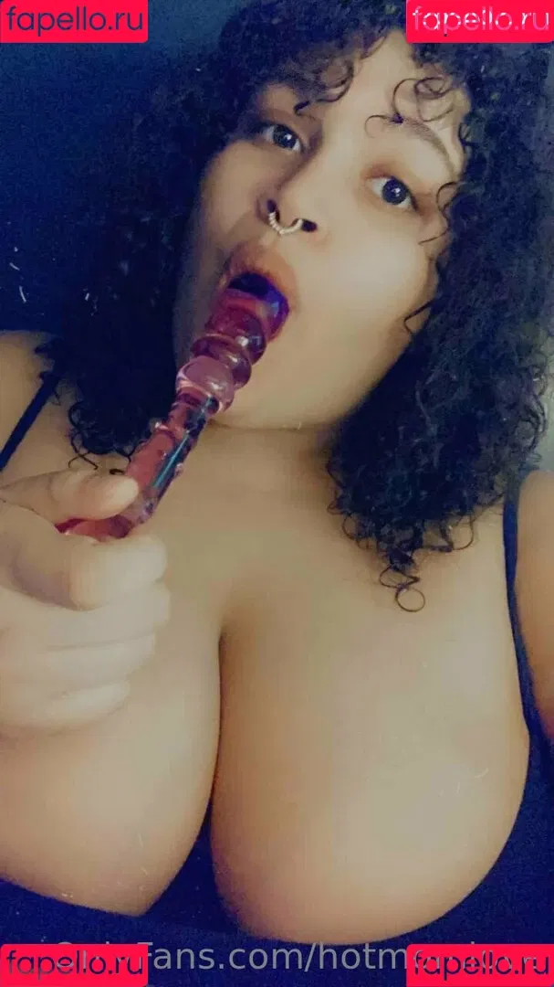 Lilly and penny / hotmomlove / hotmomlovex / pennylilylove Onlyfans Photo Gallery 