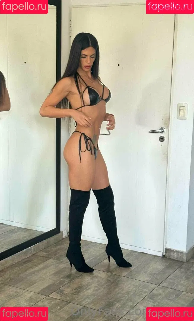 aly_ts / alyjofficial / 💜𝓐𝓵𝔂💜 Onlyfans Photo Gallery 