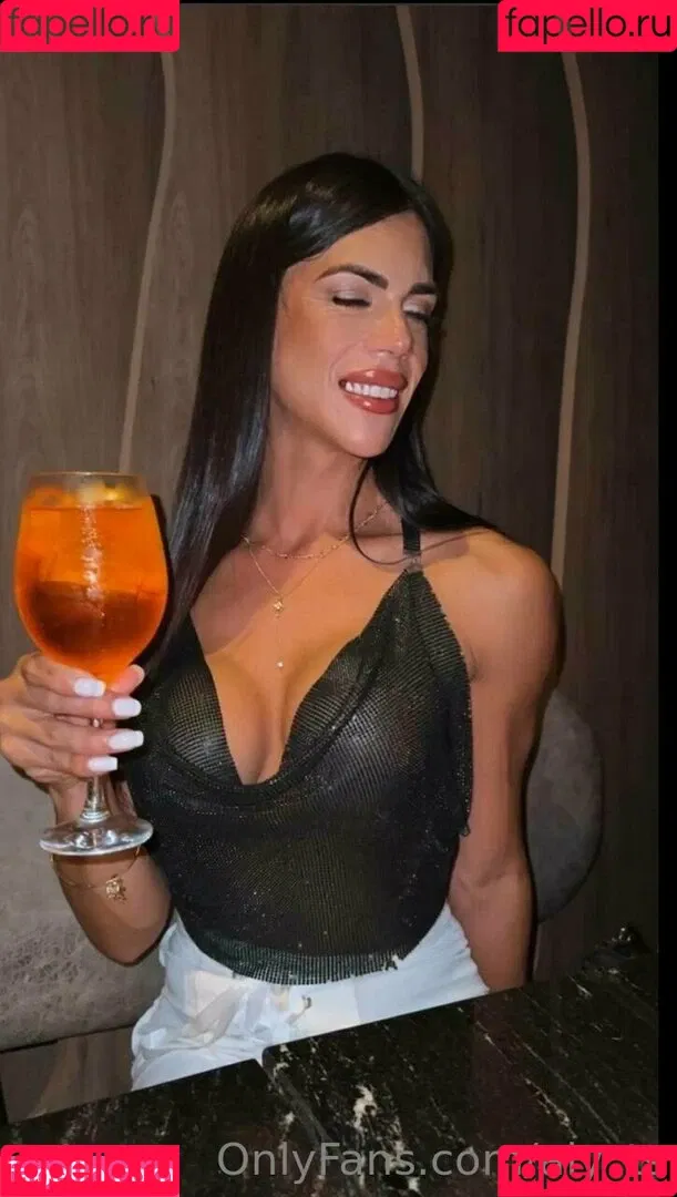 aly_ts / alyjofficial / 💜𝓐𝓵𝔂💜 Onlyfans Photo Gallery 