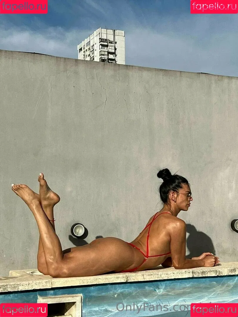 aly_ts / alyjofficial / 💜𝓐𝓵𝔂💜 Onlyfans Photo Gallery 