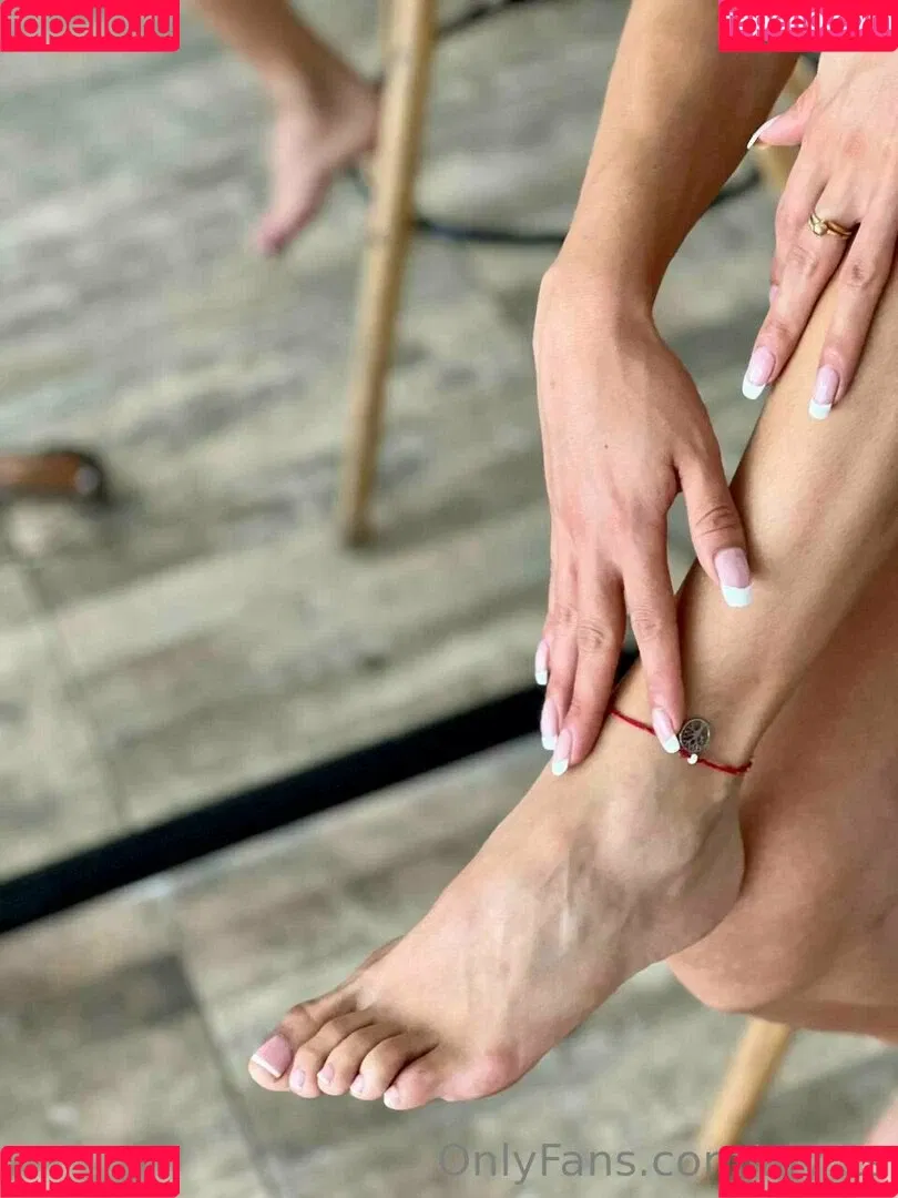 aly_ts / alyjofficial / 💜𝓐𝓵𝔂💜 Onlyfans Photo Gallery 