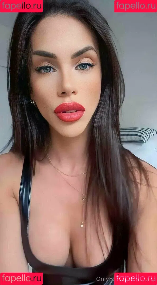 aly_ts / alyjofficial / 💜𝓐𝓵𝔂💜 Onlyfans Photo Gallery 