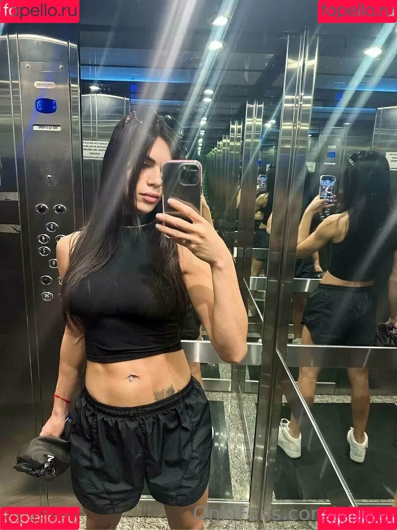 aly_ts / alyjofficial / 💜𝓐𝓵𝔂💜 Onlyfans Photo Gallery 