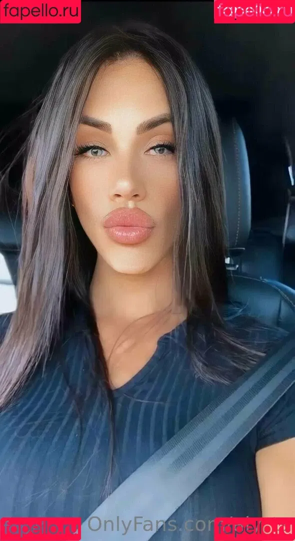 aly_ts / alyjofficial / 💜𝓐𝓵𝔂💜 Onlyfans Photo Gallery 