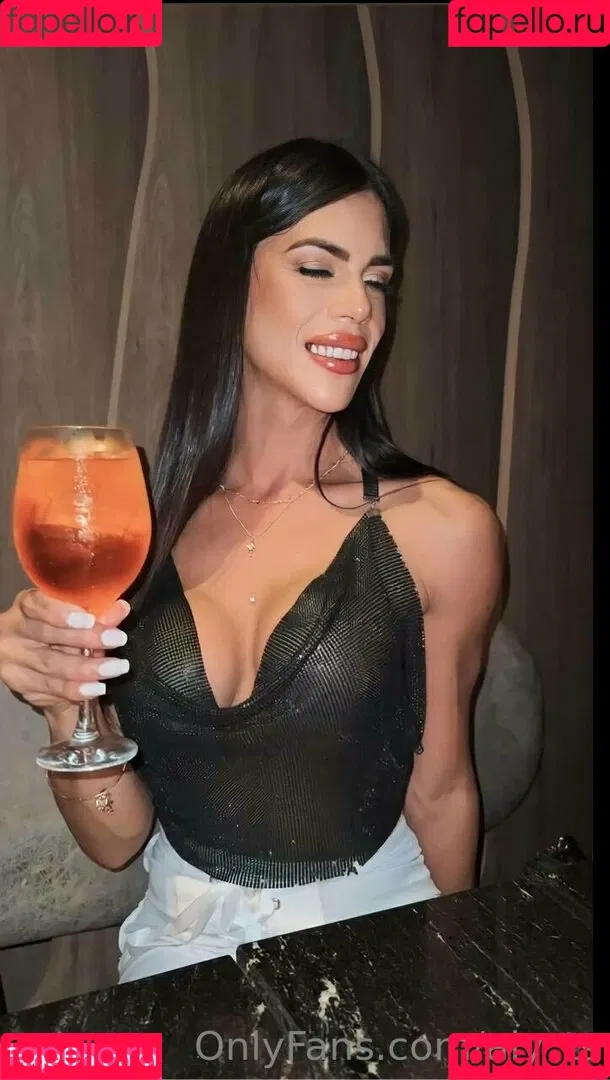 aly_ts / alyjofficial / 💜𝓐𝓵𝔂💜 Onlyfans Photo Gallery 