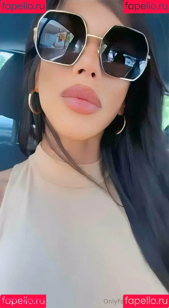 aly_ts / alyjofficial / 💜𝓐𝓵𝔂💜 Onlyfans Photo Gallery 