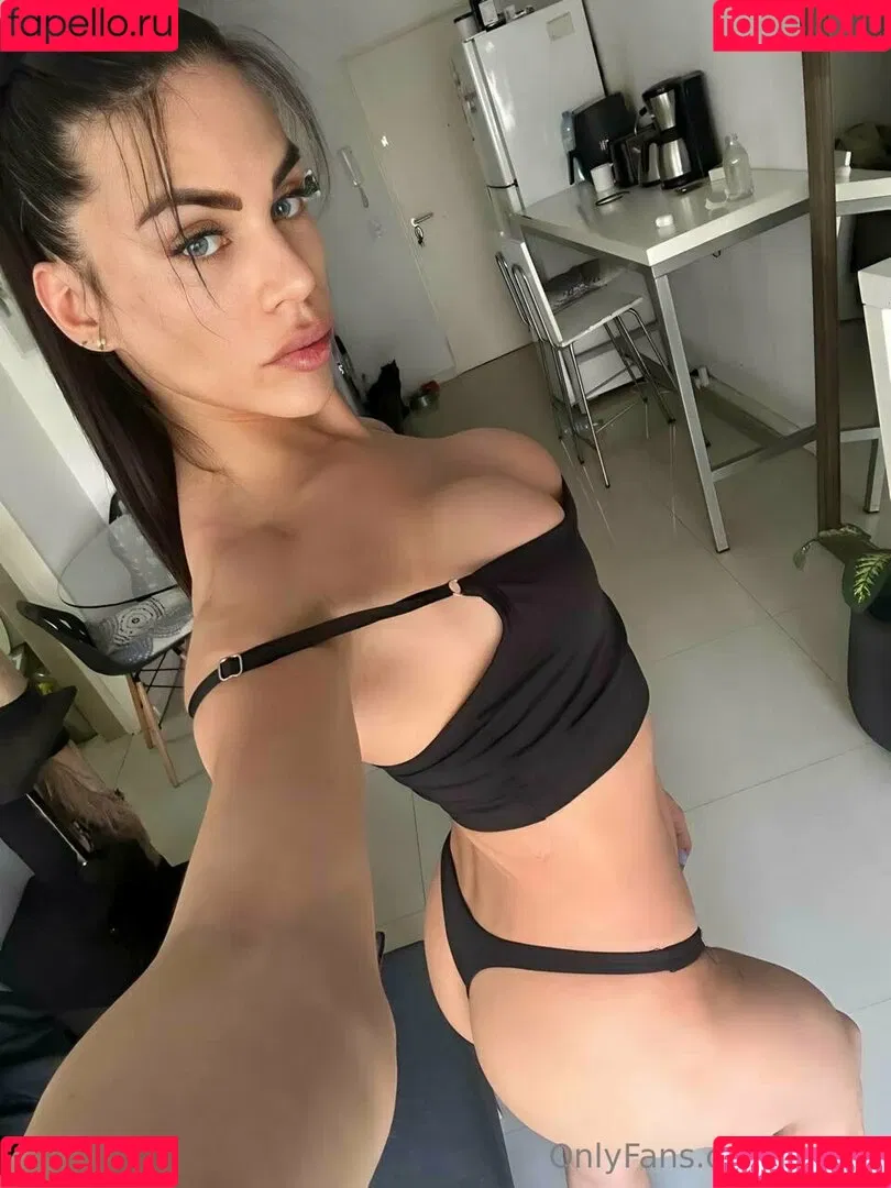 aly_ts / alyjofficial / 💜𝓐𝓵𝔂💜 Onlyfans Photo Gallery 