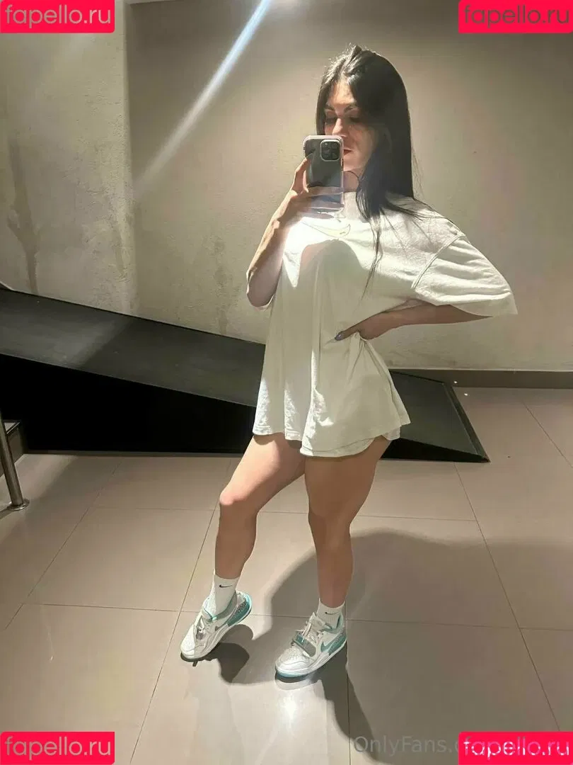 aly_ts / alyjofficial / 💜𝓐𝓵𝔂💜 Onlyfans Photo Gallery 