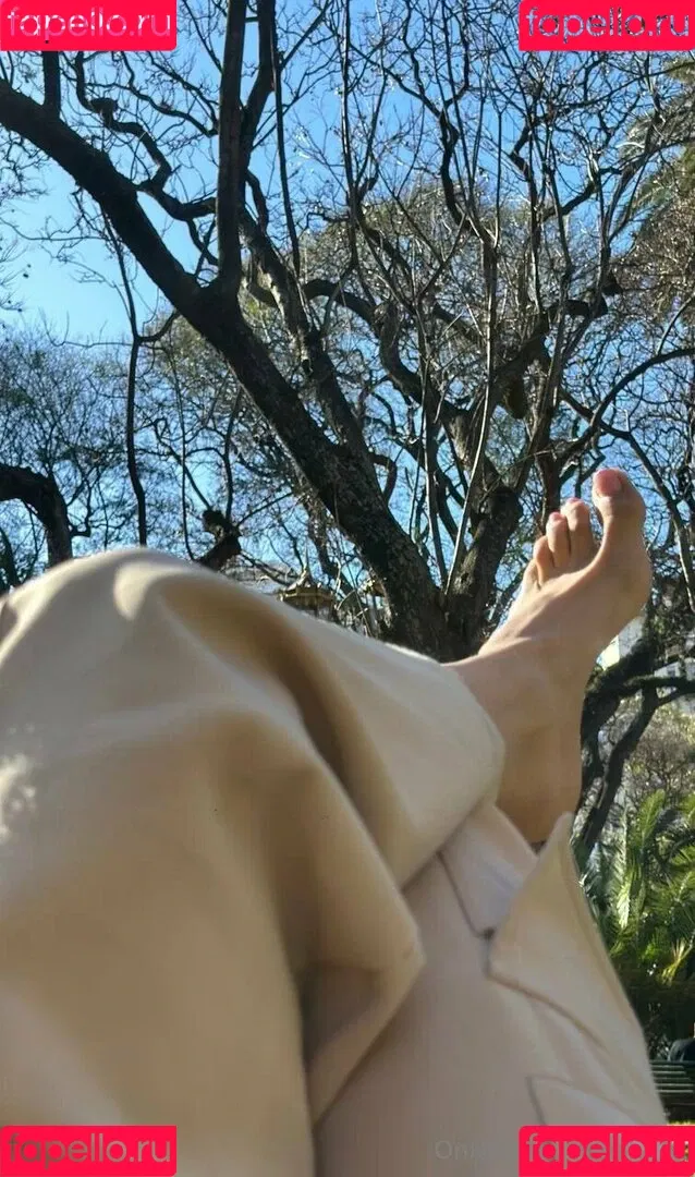 aly_ts / alyjofficial / 💜𝓐𝓵𝔂💜 Onlyfans Photo Gallery 