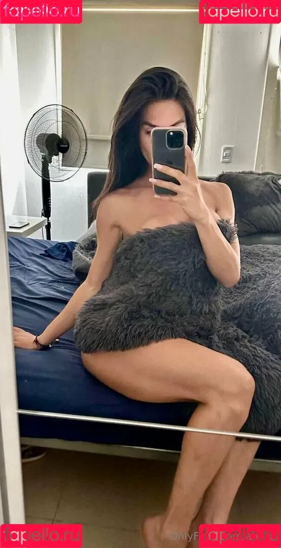 aly_ts / alyjofficial / 💜𝓐𝓵𝔂💜 Onlyfans Photo Gallery 