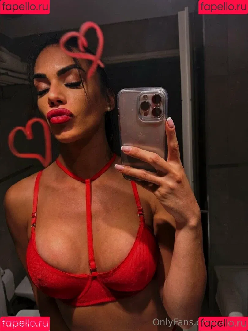 aly_ts / alyjofficial / 💜𝓐𝓵𝔂💜 Onlyfans Photo Gallery 