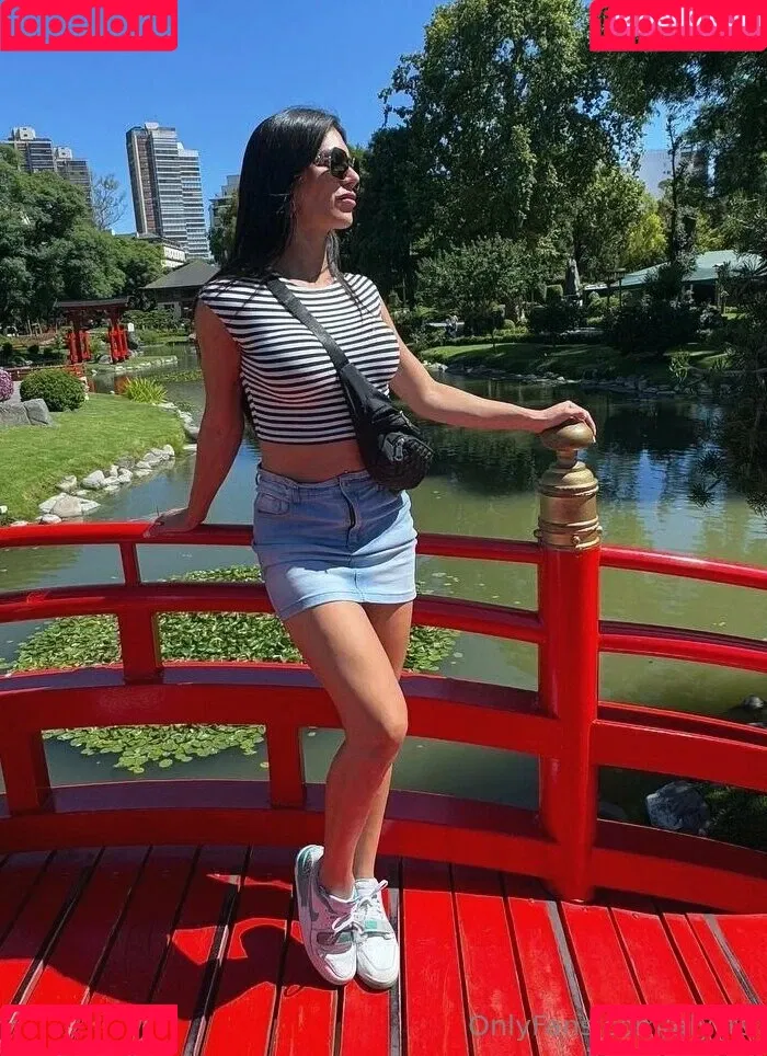 aly_ts / alyjofficial / 💜𝓐𝓵𝔂💜 Onlyfans Photo Gallery 