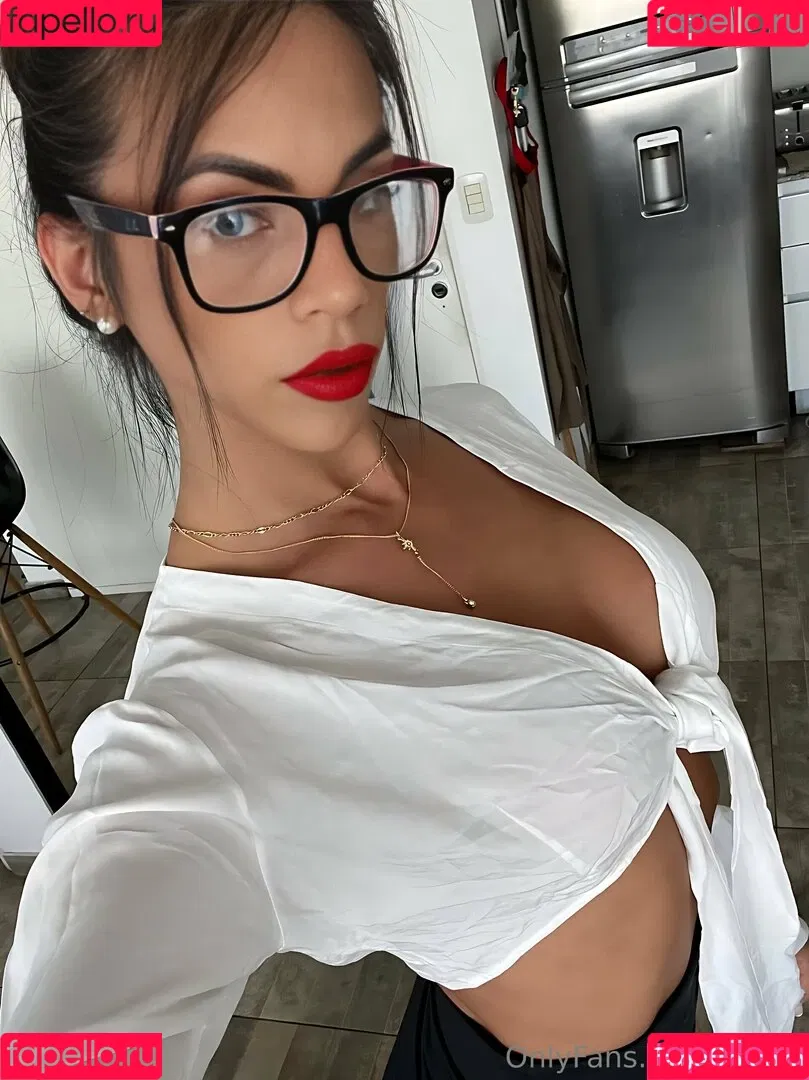 aly_ts / alyjofficial / 💜𝓐𝓵𝔂💜 Onlyfans Photo Gallery 