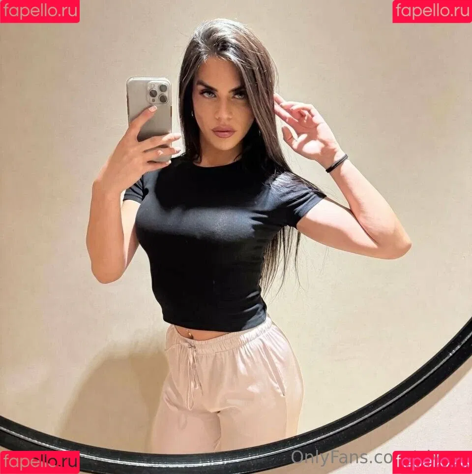 aly_ts / alyjofficial / 💜𝓐𝓵𝔂💜 Onlyfans Photo Gallery 