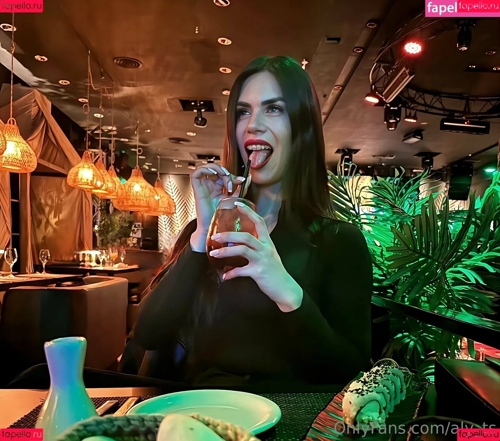 aly_ts / alyjofficial / 💜𝓐𝓵𝔂💜 Onlyfans Photo Gallery 