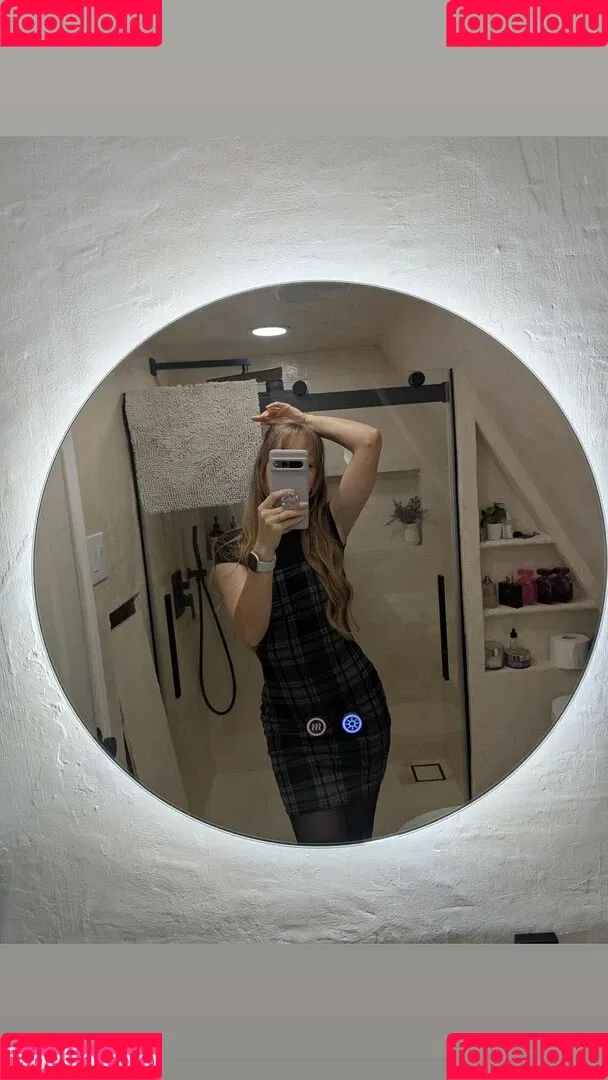 KamiCakes1 / dippedncakess / kamicakes_1 Onlyfans Photo Gallery 