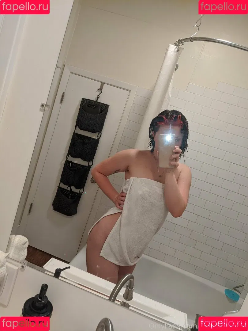 piercedcherry Onlyfans Photo Gallery 