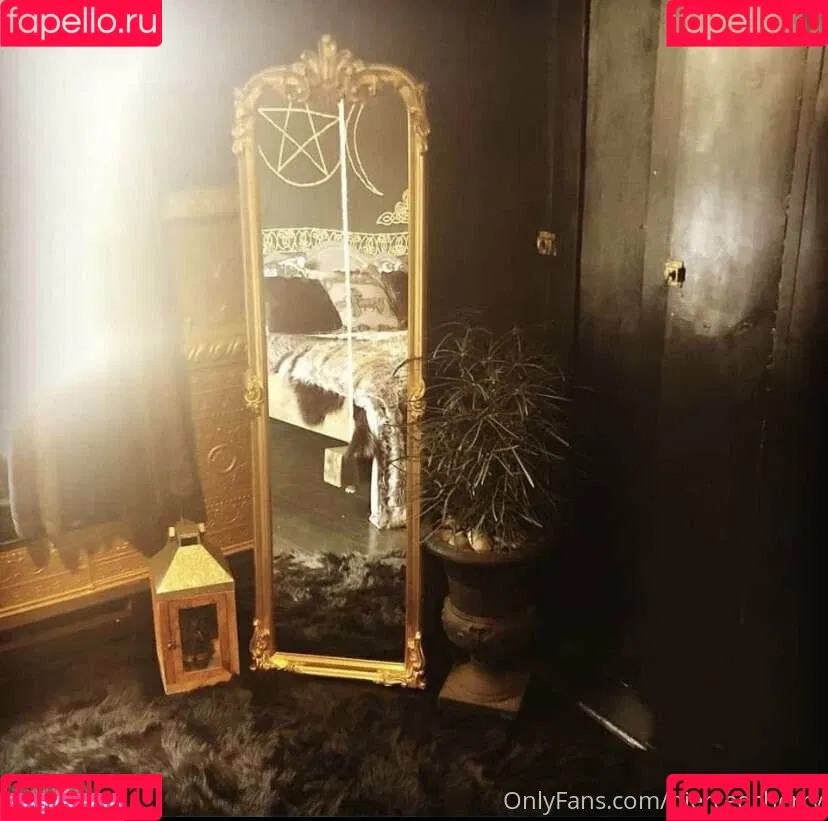 piercedcherry Onlyfans Photo Gallery 