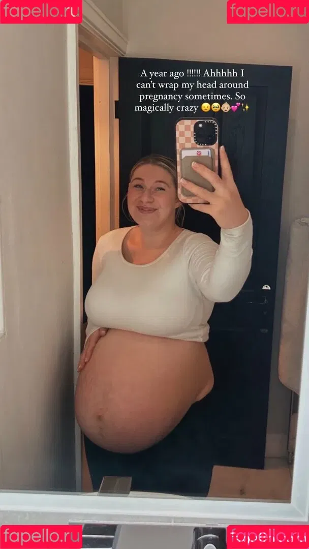 Carys Whittaker / busybeecarys / carys.whittaker / karlawhittake14 Onlyfans Photo Gallery 