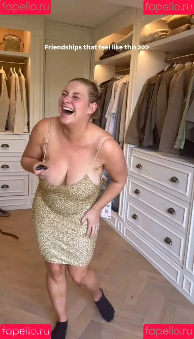 Carys Whittaker / busybeecarys / carys.whittaker / karlawhittake14 Onlyfans Photo Gallery 