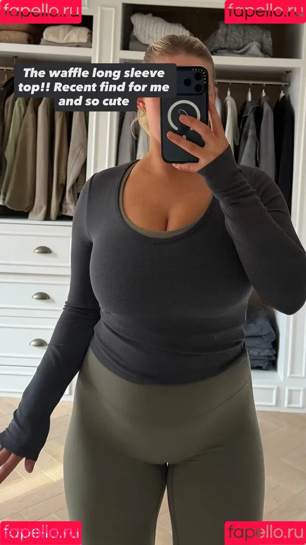 Carys Whittaker / busybeecarys / carys.whittaker / karlawhittake14 Onlyfans Photo Gallery 