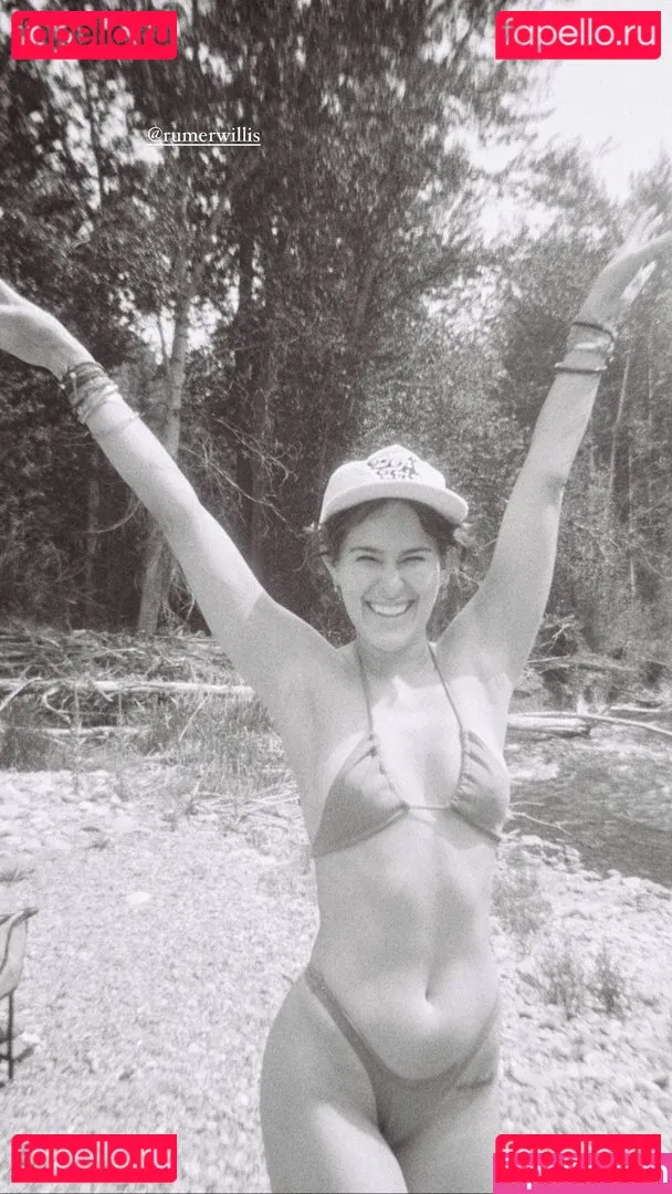 Rumer Willis Onlyfans Photo Gallery 