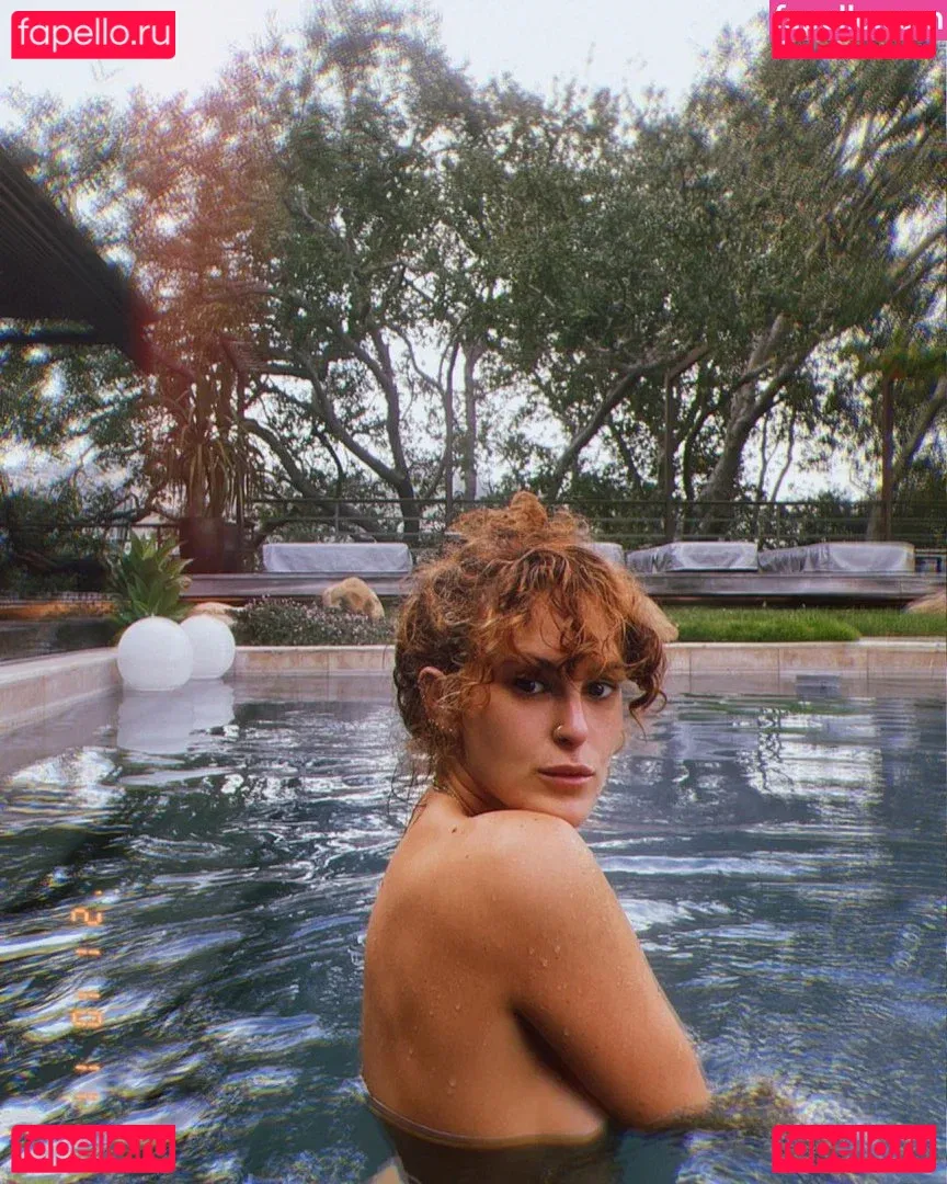 Rumer Willis Onlyfans Photo Gallery 