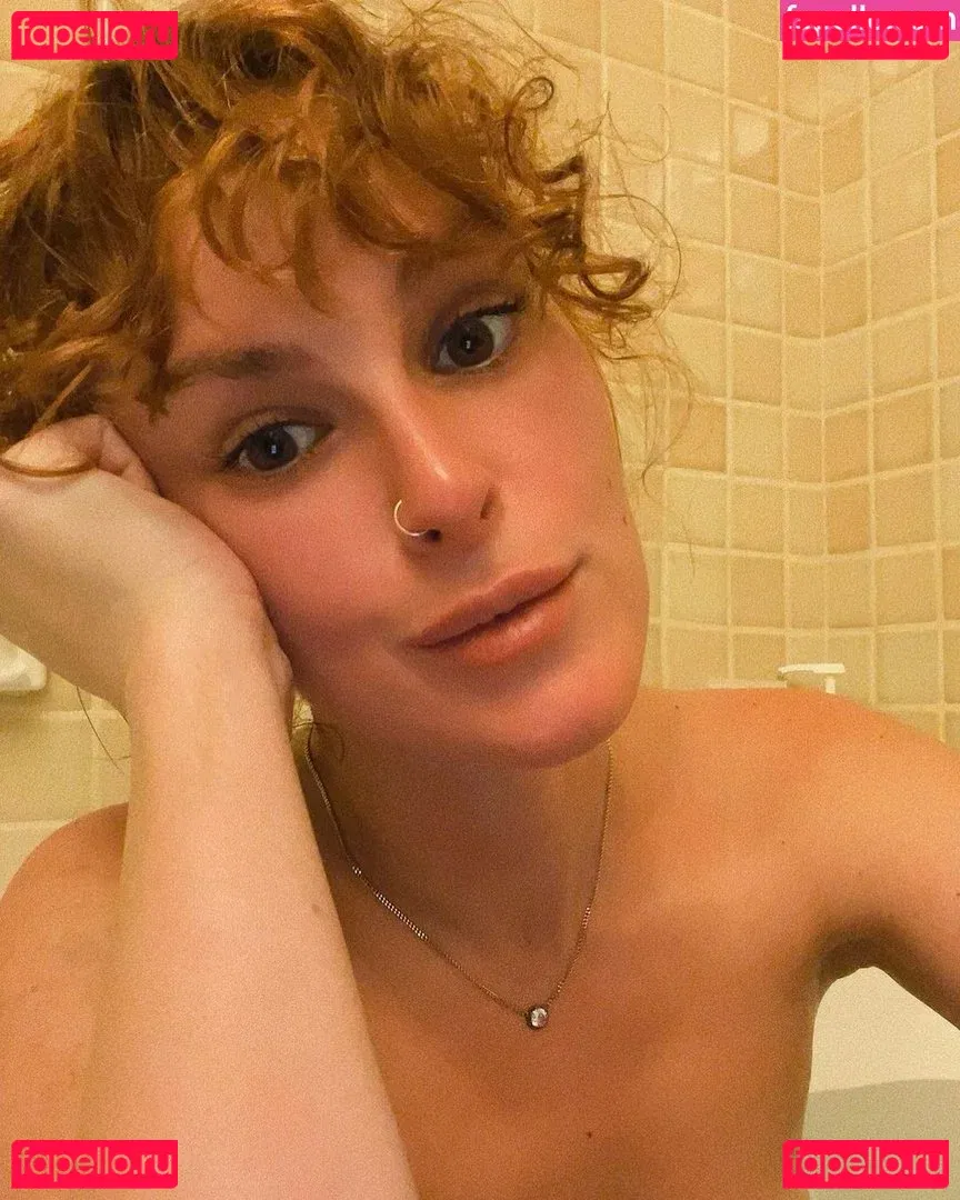Rumer Willis Onlyfans Photo Gallery 