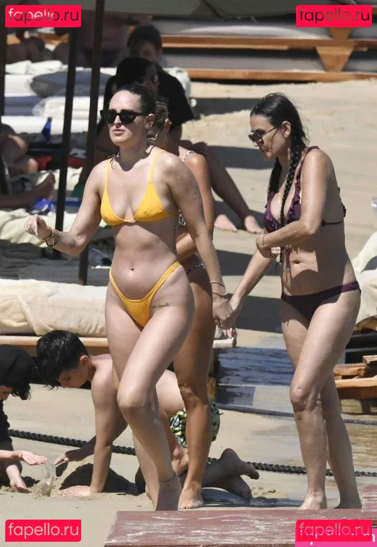 Rumer Willis Onlyfans Photo Gallery 