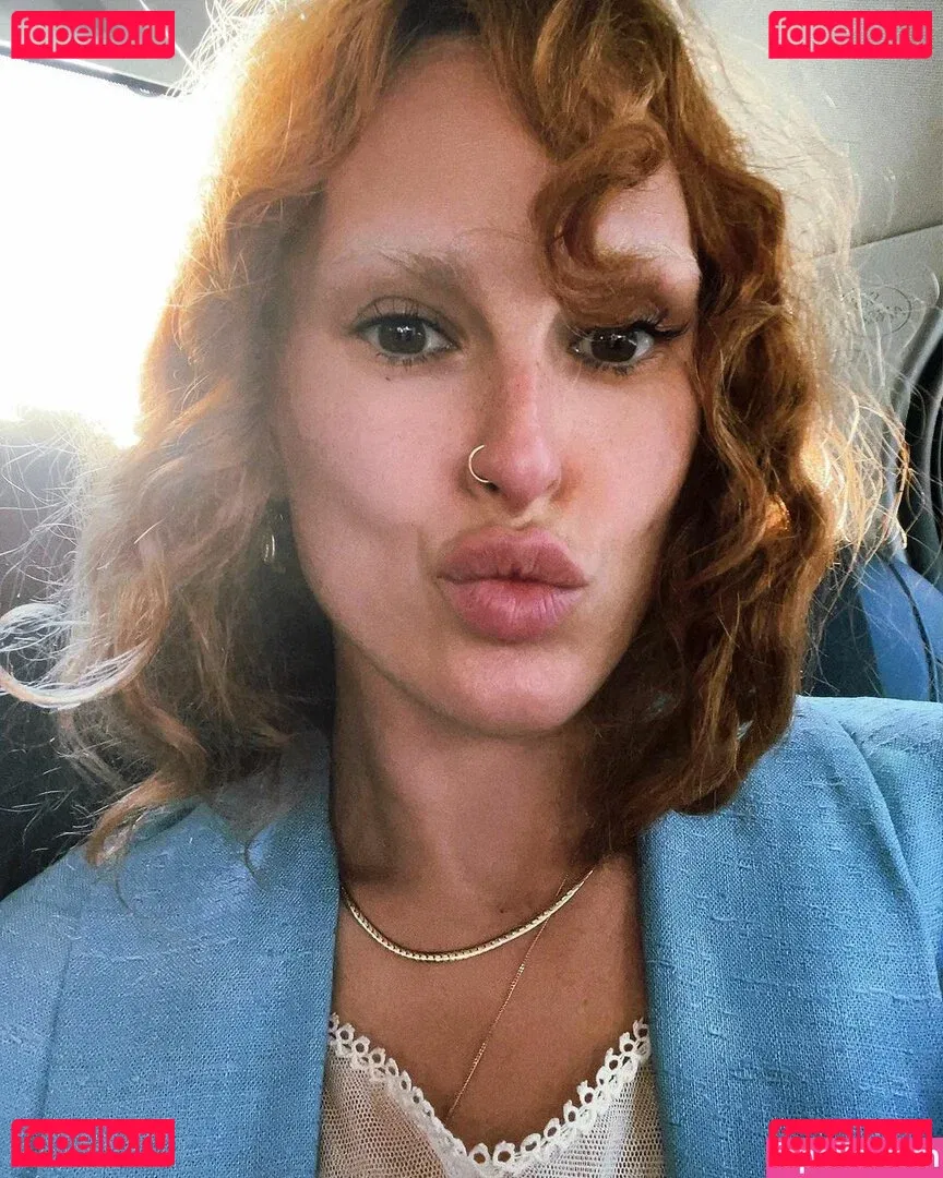 Rumer Willis Onlyfans Photo Gallery 