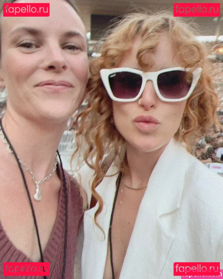 Rumer Willis Onlyfans Photo Gallery 