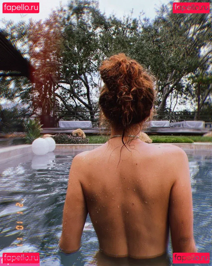 Rumer Willis Onlyfans Photo Gallery 