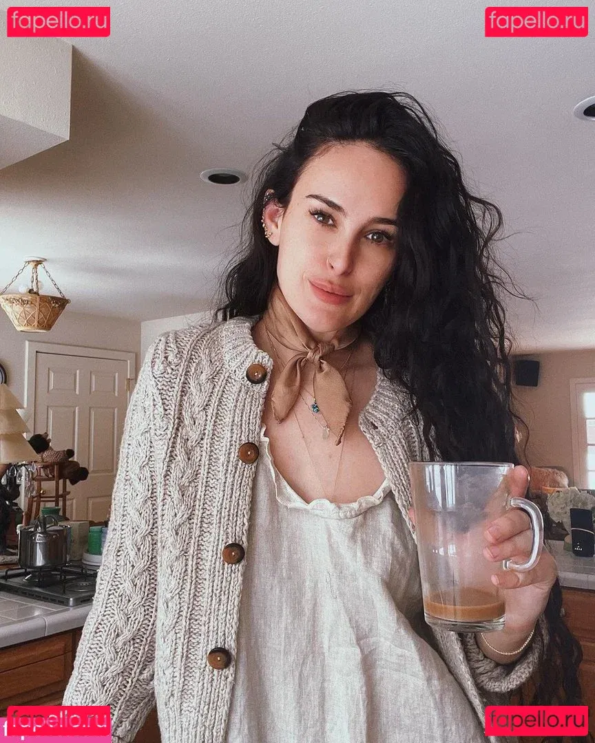 Rumer Willis Onlyfans Photo Gallery 