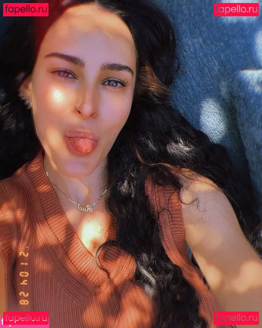 Rumer Willis Onlyfans Photo Gallery 