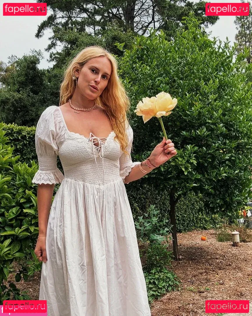 Rumer Willis Onlyfans Photo Gallery 