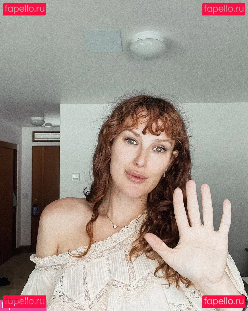Rumer Willis Onlyfans Photo Gallery 