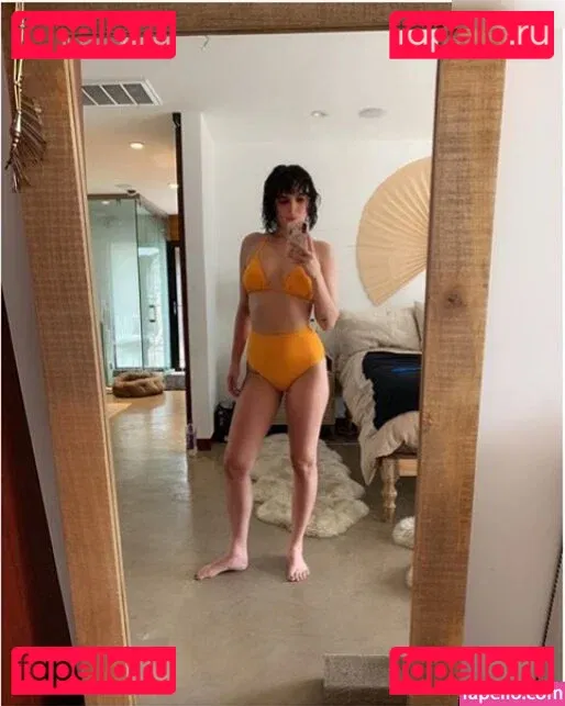 Rumer Willis Onlyfans Photo Gallery 