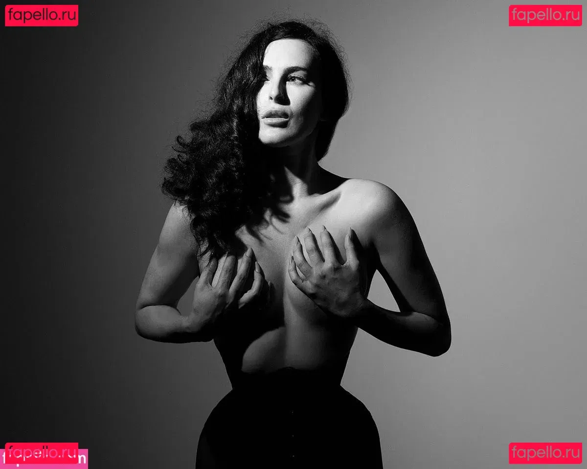 Rumer Willis Onlyfans Photo Gallery 