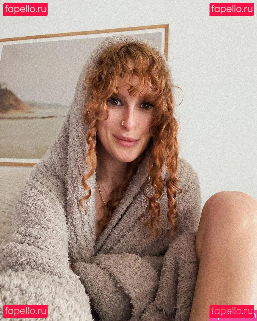 Rumer Willis Onlyfans Photo Gallery 