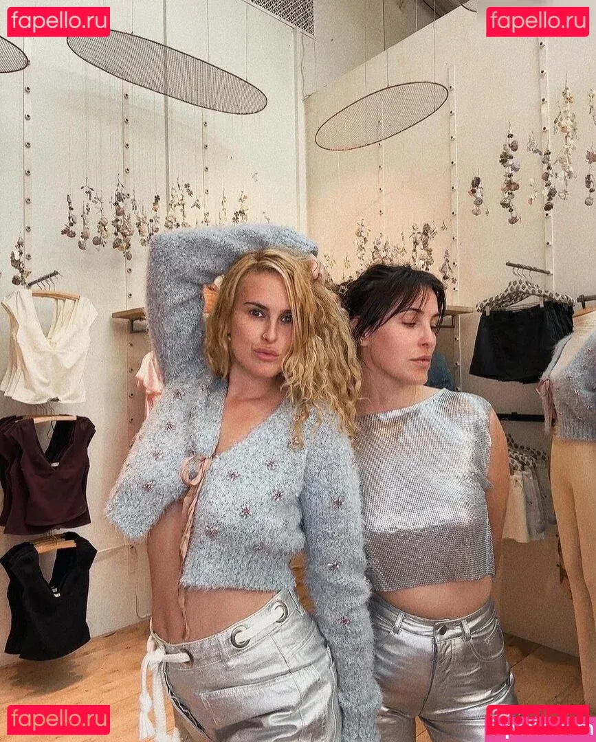 Rumer Willis Onlyfans Photo Gallery 