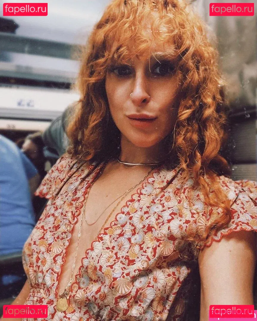 Rumer Willis Onlyfans Photo Gallery 