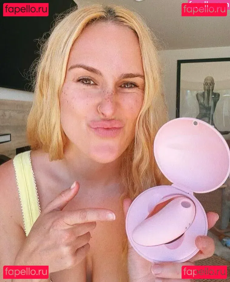 Rumer Willis Onlyfans Photo Gallery 