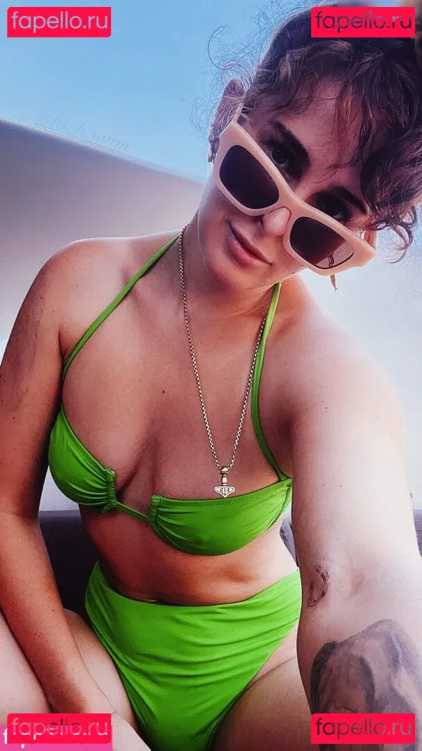 Rumer Willis Onlyfans Photo Gallery 